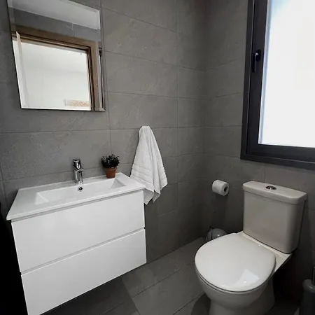 Apartman Rachel 401 *